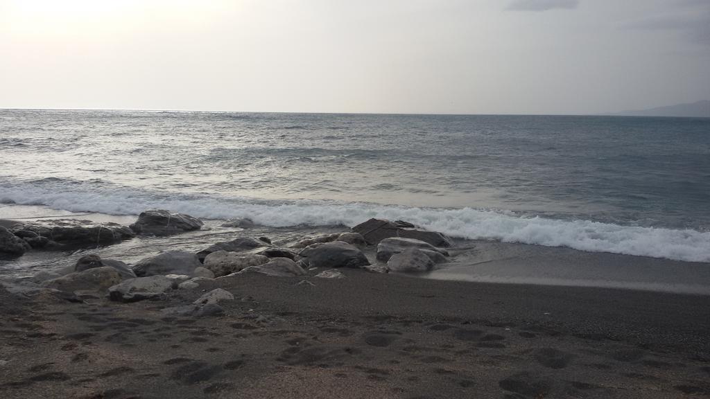 ماراتييا B&B Hf Fiorella المظهر الخارجي الصورة